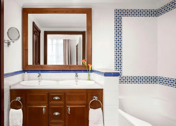 מלון Marriott's Playa Andaluza אסטפונה